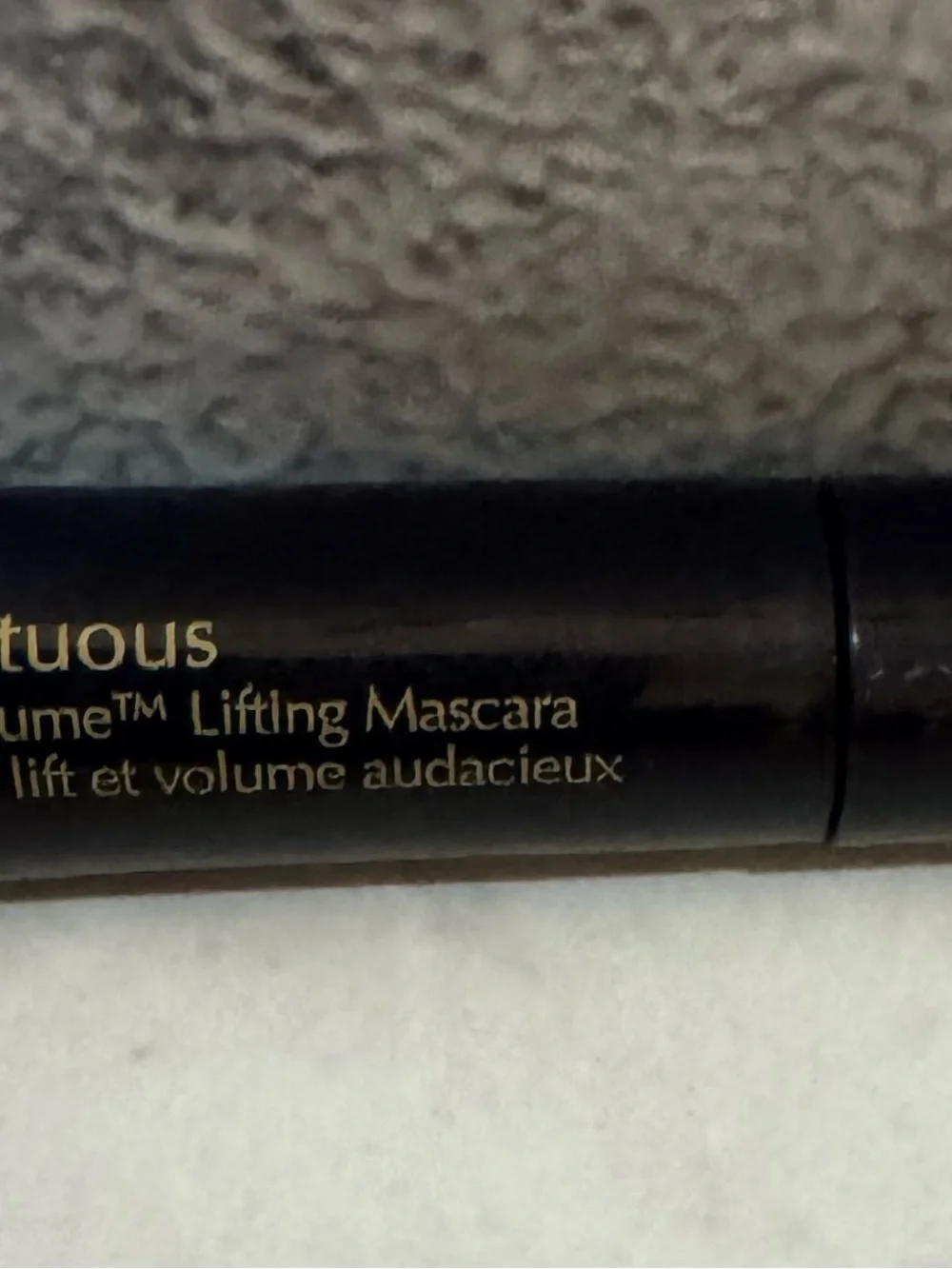 Voluminous Lifting Mascara - Black